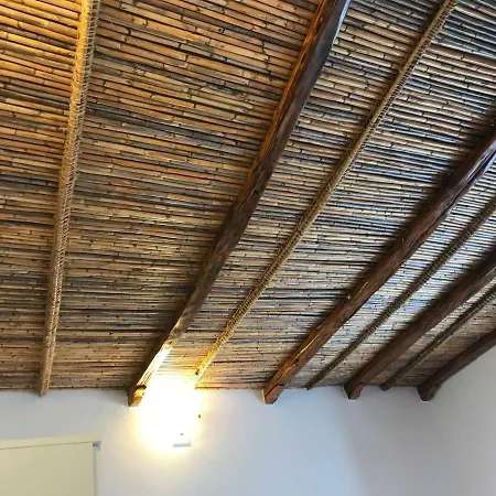 בית נופש Casa Sa Mannedda Nell Affascinante Centro Storico פוסאדה